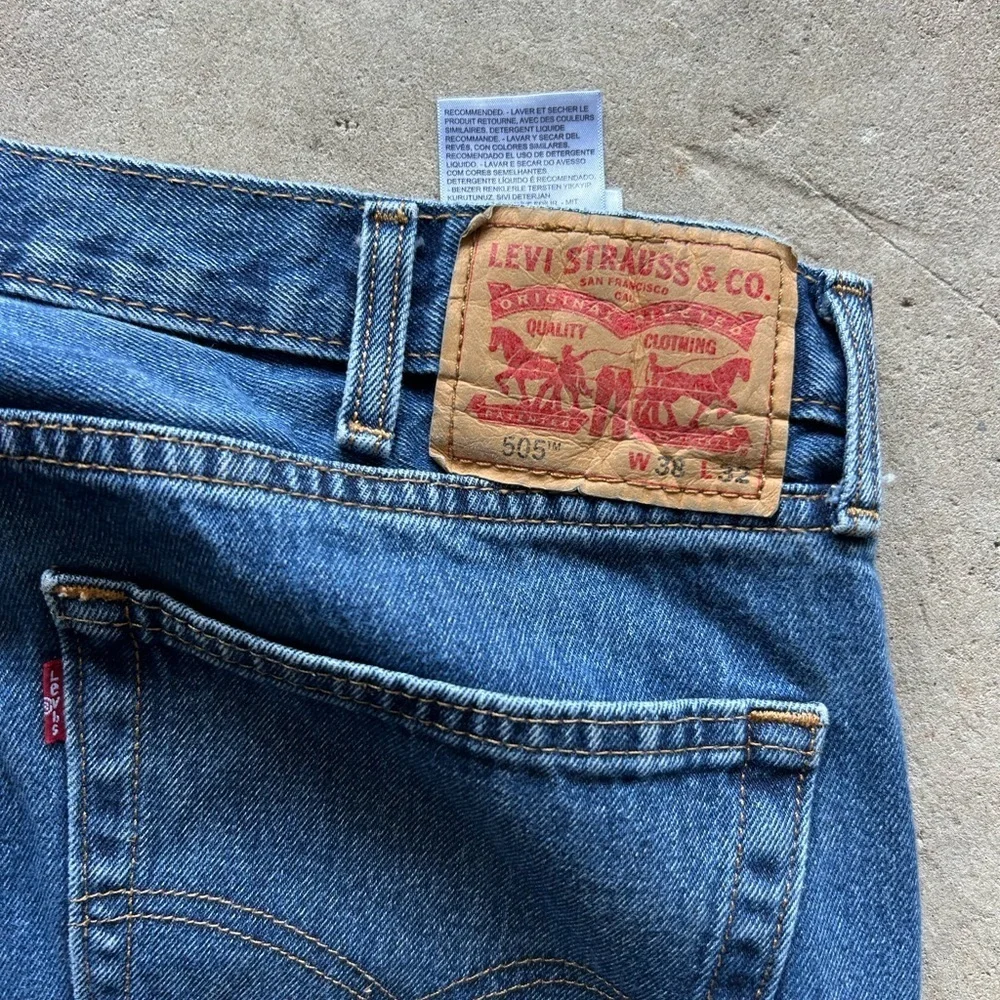 Men’s Straight Leg 505 Jeans Medium Wash Waist 38 Levi’s Workwear Durable